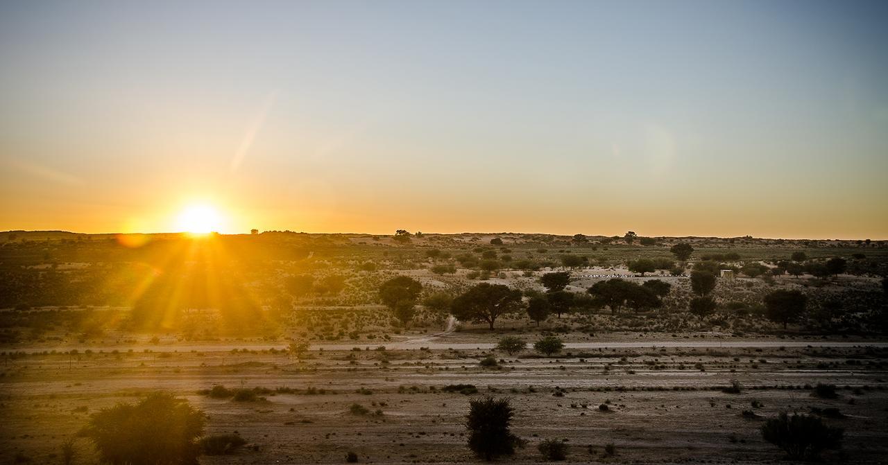Kgalagadi Lodge Askham Exterior photo