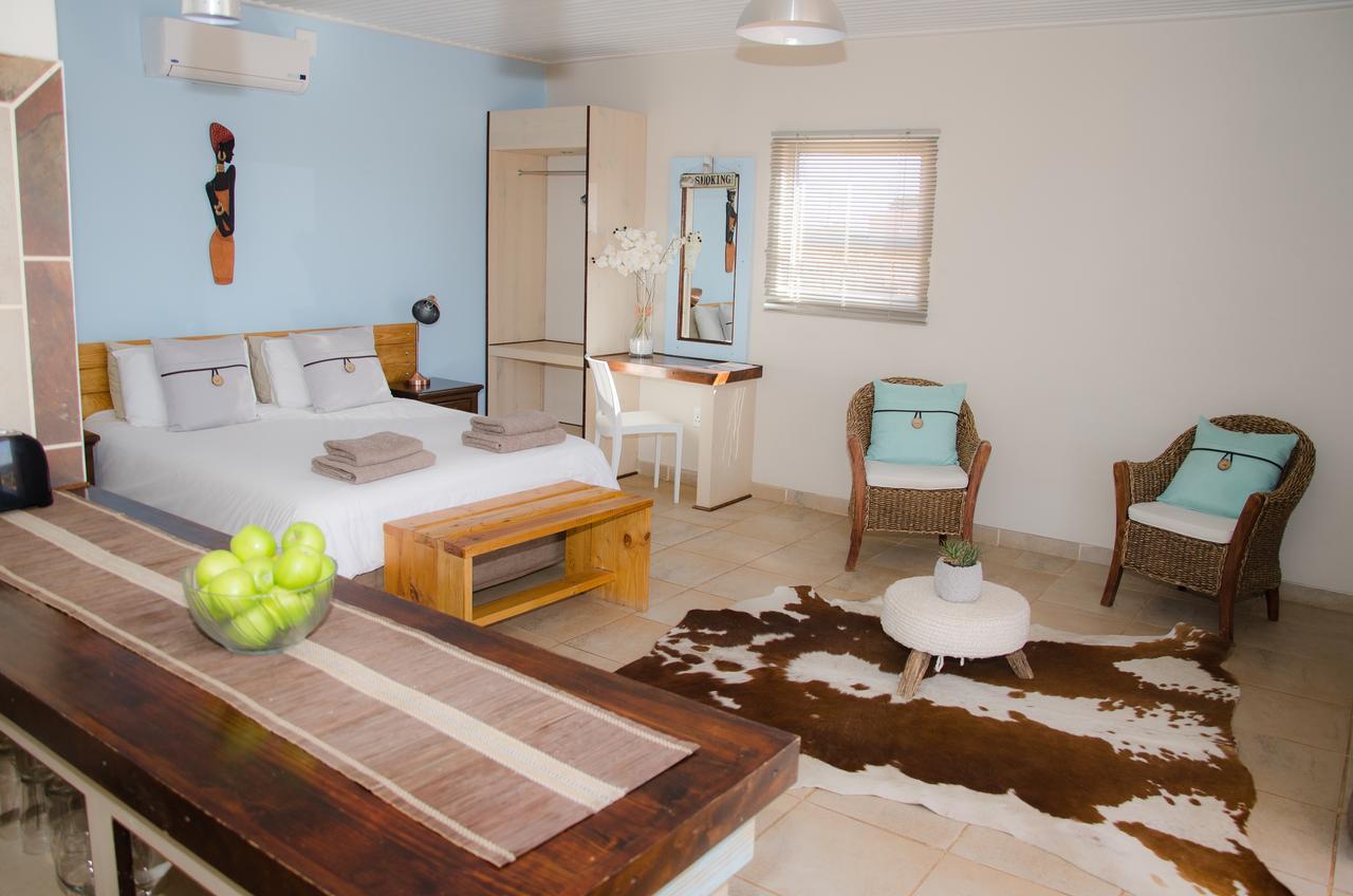 Kgalagadi Lodge Askham Exterior photo